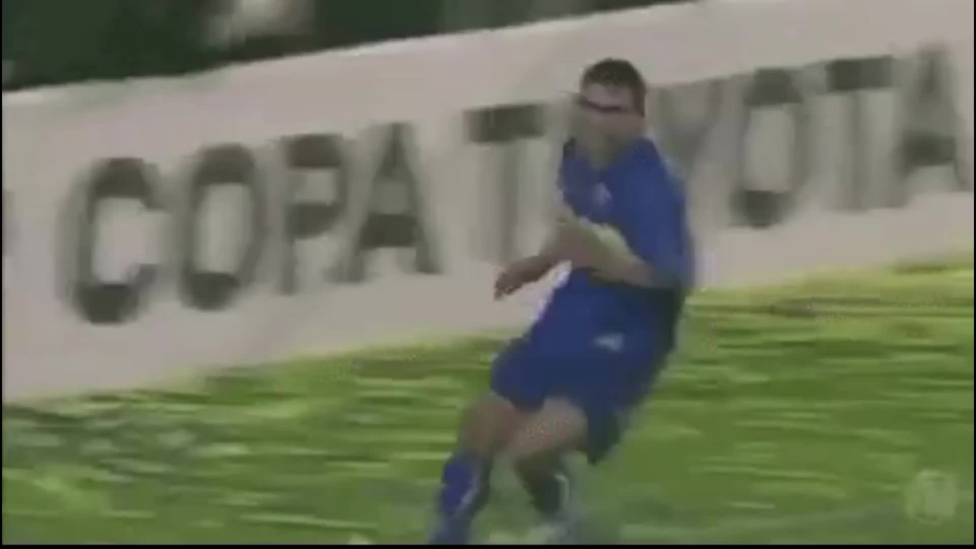 Tevez dancing