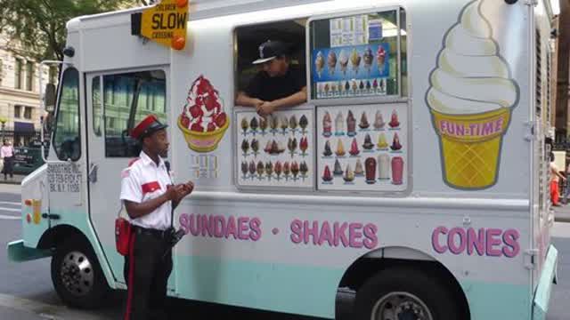 SAMUEL ATHERTON FALLS OFF A FUCKING SNOWBOARDER XD