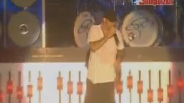 Limp Bizkit - Nookie Live at Finsbury Park 2003