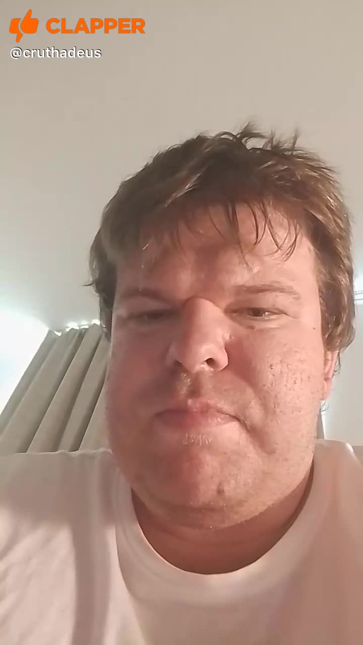 Ich auf clapper
