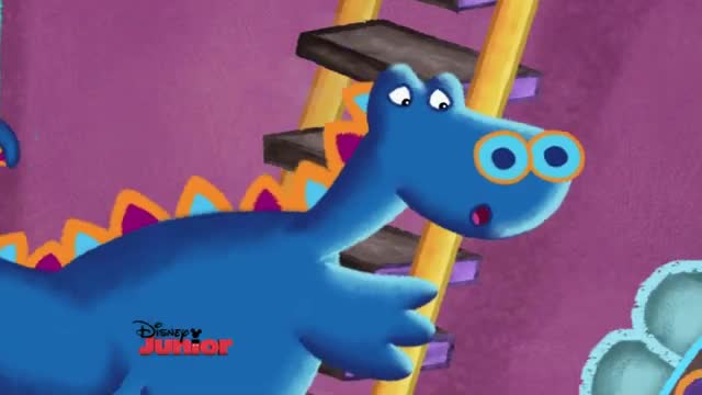 Florrie's Dragons - Float Day copy 2