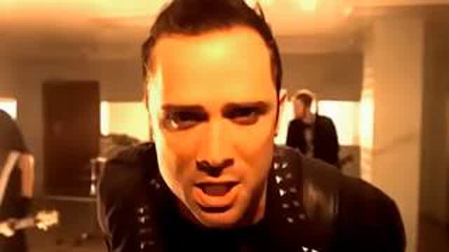 Skillet - Monster (Official Video) Skillet - Monster (Official Video)