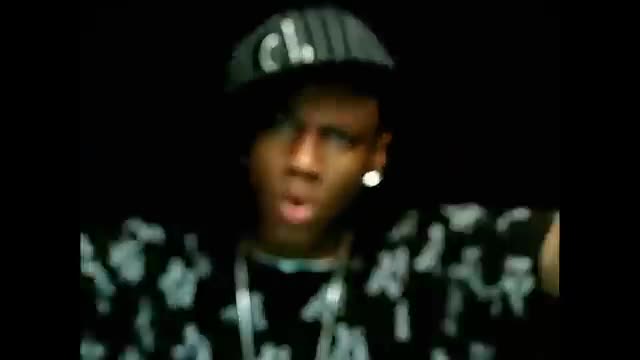 Soulja Boy Tell'em - Crank That (Soulja Boy) (Official Music Video) Soulja Boy Tell'em - Crank That (Soulja Boy) (Official Music Video)