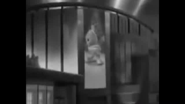 (Old) The Gummy Bear Song (black n' white) PREVIEW