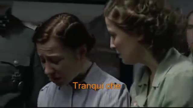 A Hitler le saltan las 3 luces rojas A Hitler le saltan las 3 luces rojas