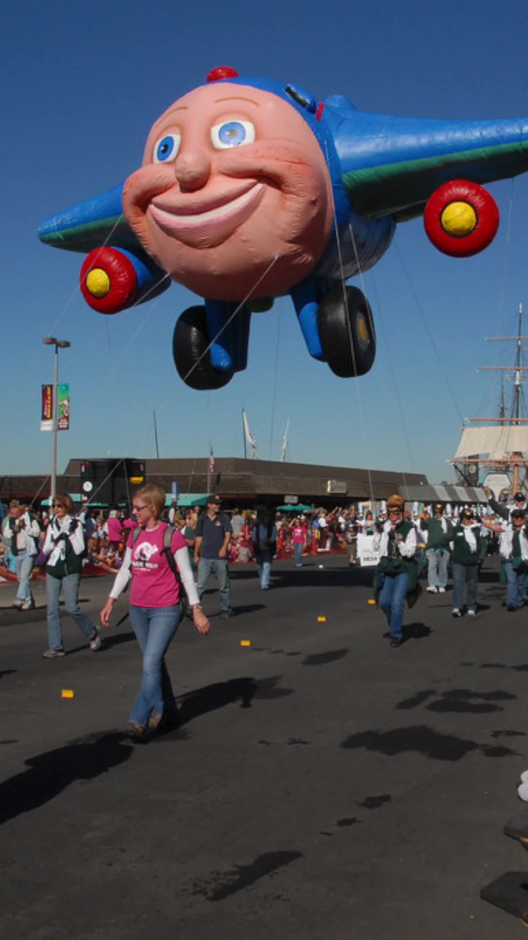 JAY JAY THE JET PLANE GAY ORGY IN SAN DIEGO XXX