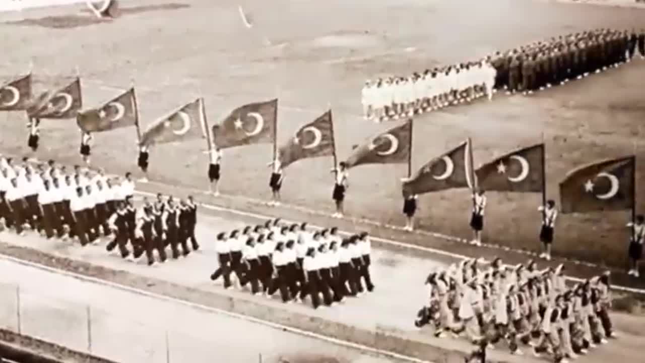 19 Mayıs Atatürk'ü Anma Gençlik ve Spor Bayramımız Kutlu Olsun