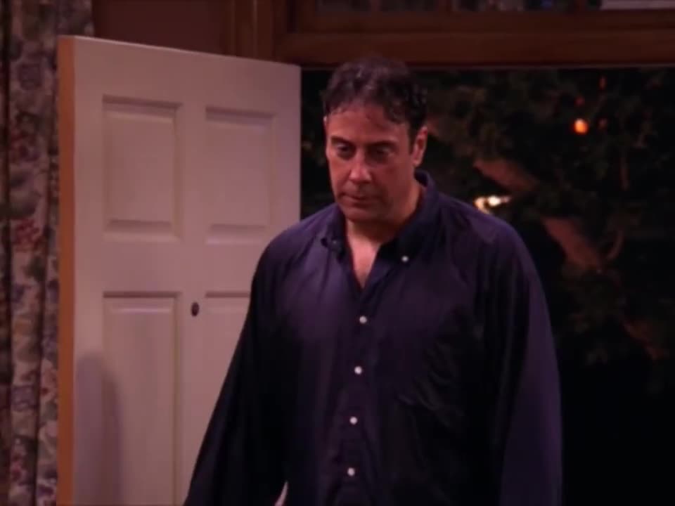 Everybody Loves Raymond S07E09 She's The One