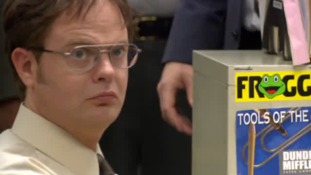 the Office Español Latino escena 3