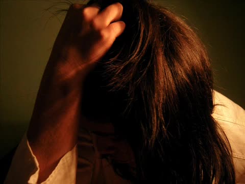 El Hombre Promete Hasta Que Te La Mete.