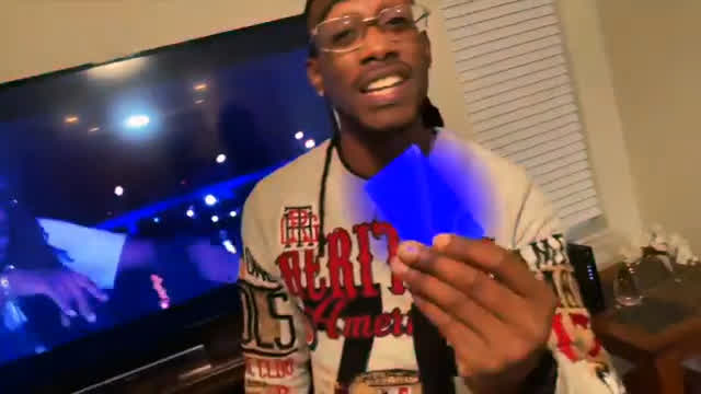 Song about abusing Food Stamps (Awallsin - Link Card)