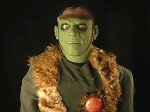 Gemmy Life Size Shocking Monster