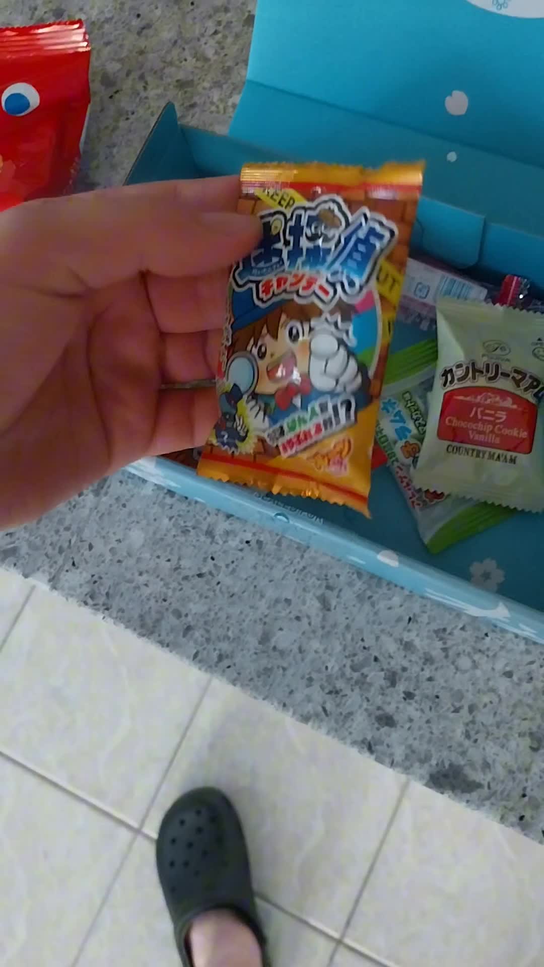 I decided to order some Japanese snacks from Amazon