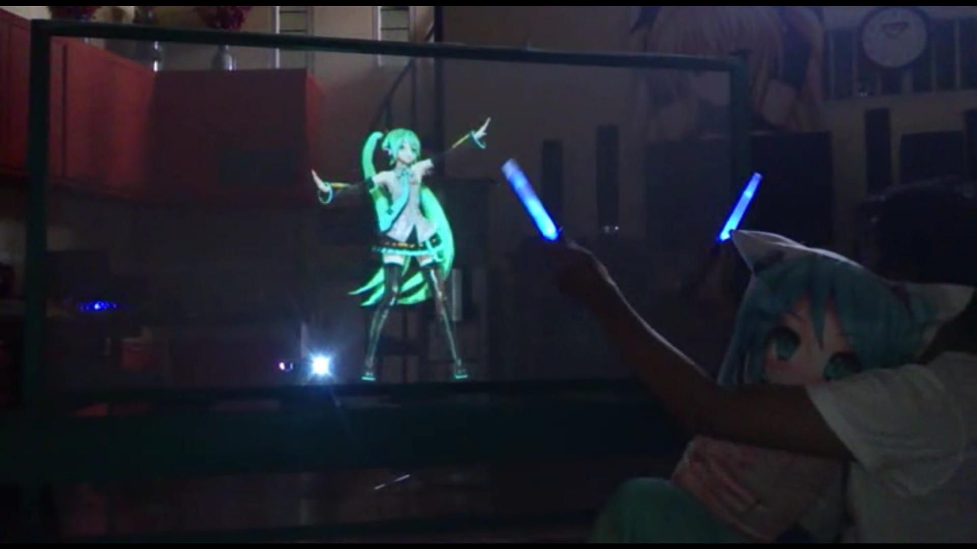 Homemade Vocaloid Hatsune Miku Hologram Live Homemade Vocaloid Hatsune Miku Hologram Live