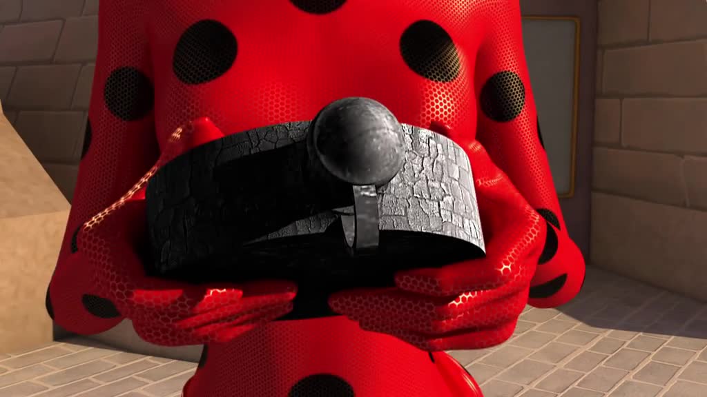 Miraculous: Befana (Season 2 Episode 8)