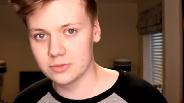 Pyrocuckical goes soyjak kkkrazy!
