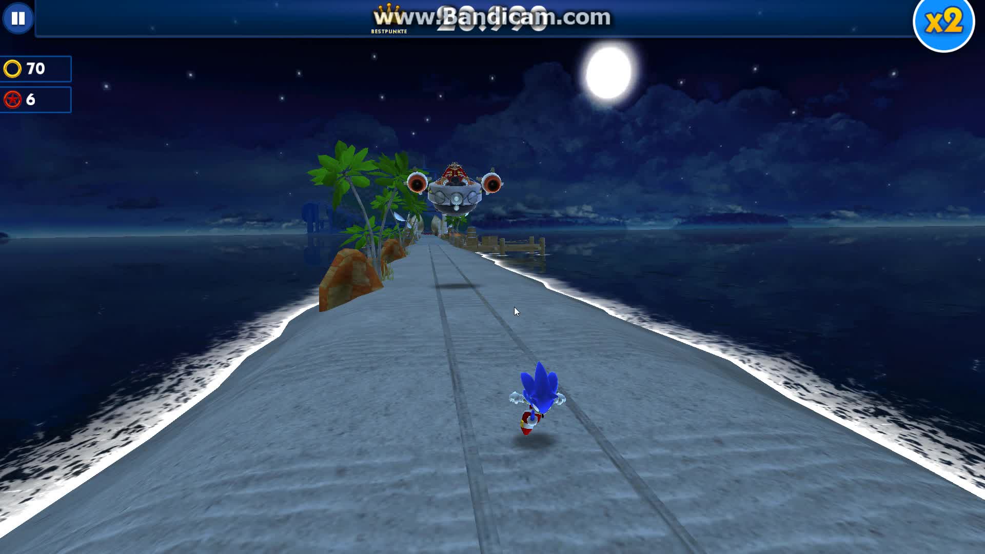 Playing Sonic Dash (Gameplay)