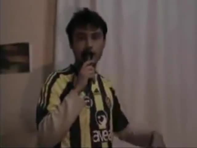 en büyük fenerbahçe taraftarı ercik ve fenerbahçe marşı
