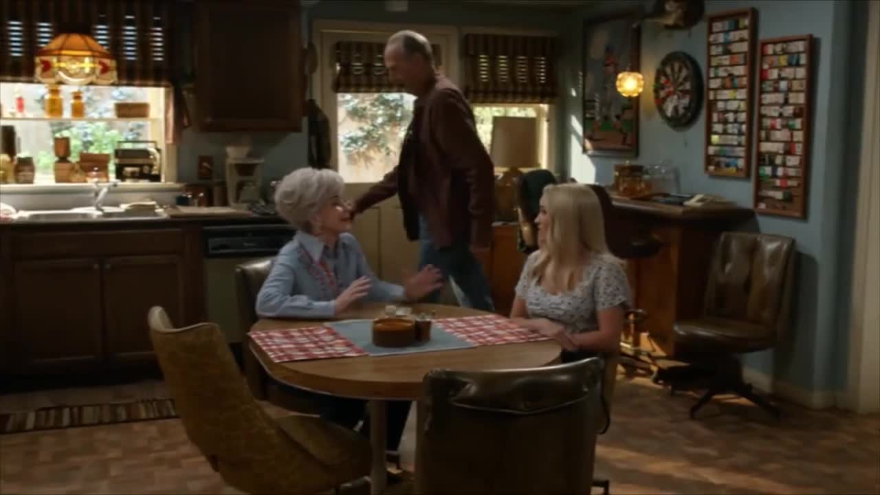 georgie and mandys first marriage season 1 episode 19 snitch v deadbeat 480