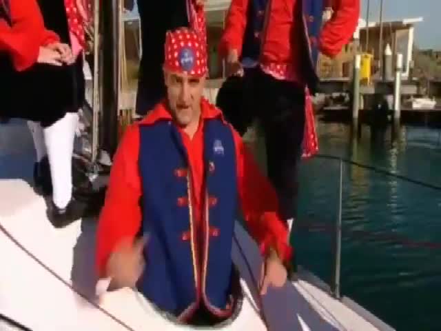 The Wiggles - We're Taking a Trip Across the Sea (Non-Concert Full Episode)