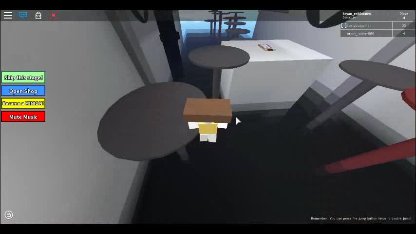 playing ESCAPE THE MINIONS