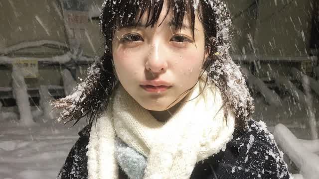 what is My Cat Mogusa Shirose doing? 🫗😸