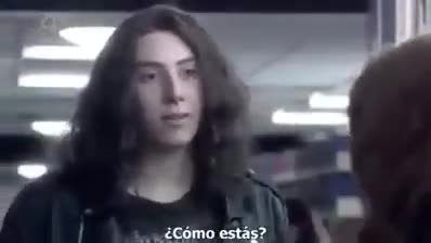 Así rechaza una metalera una cita