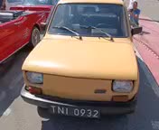Fiat 126p Maluch zlot pojazdów zabytkowych