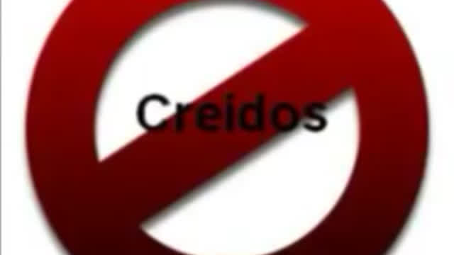 Loquendo critica a las personas creidas