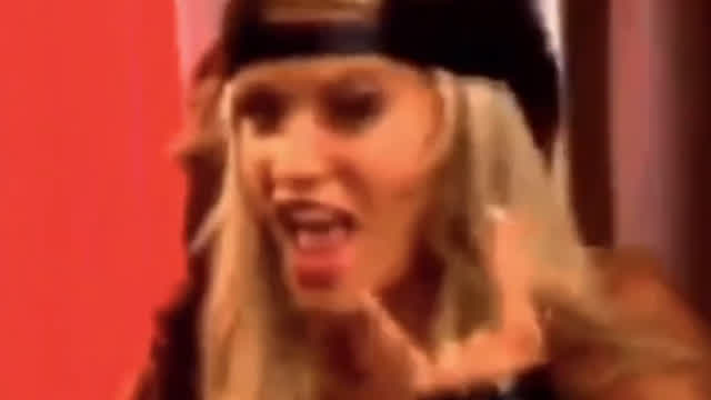 Ashley Massaro's 1st Titantron (2005) Ashley Massaro's 1st Titantron (2005)