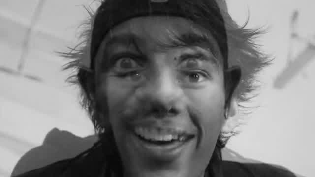 Honey! I Shrunk Uncle Cracker's Turkey! (Music Video) - Lil' Yung Swag Bag