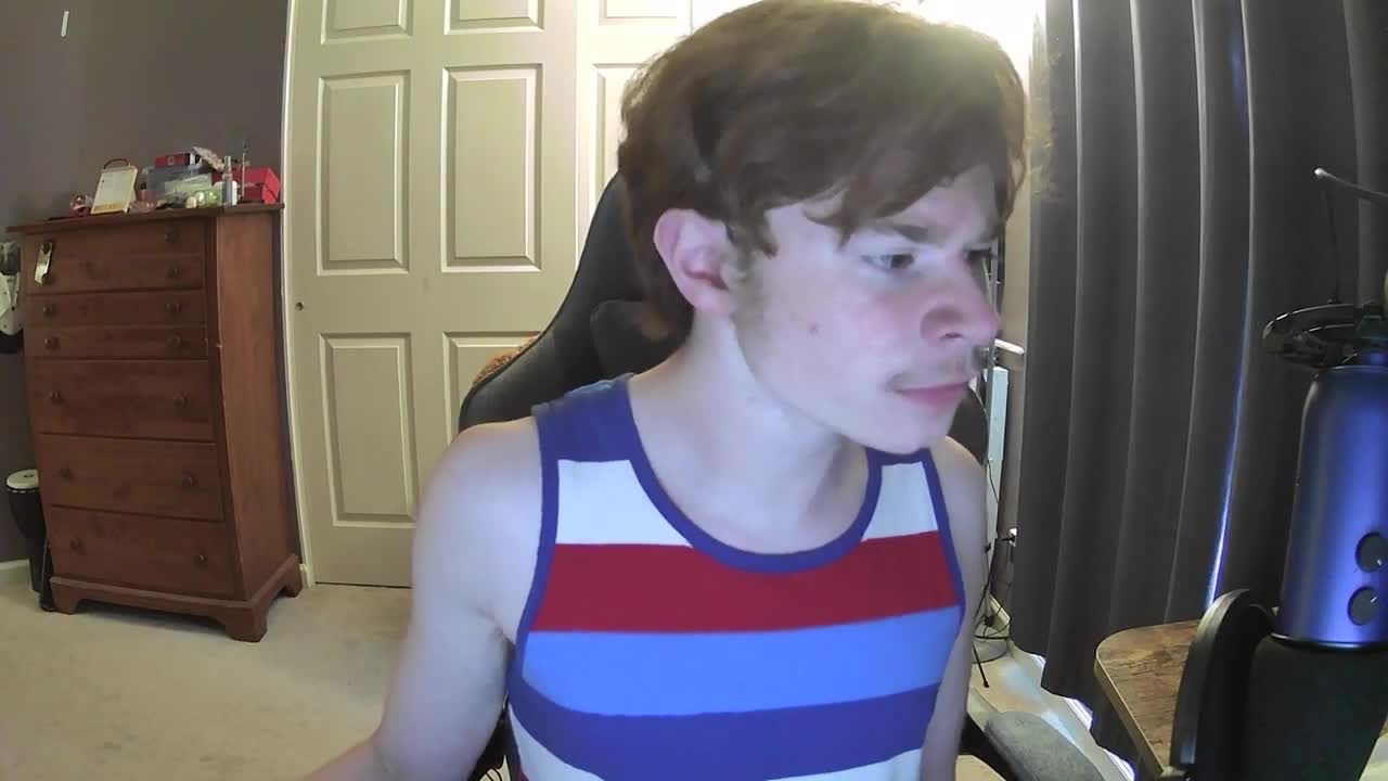 Singing Test #1 - Pearl by Incredible Polo