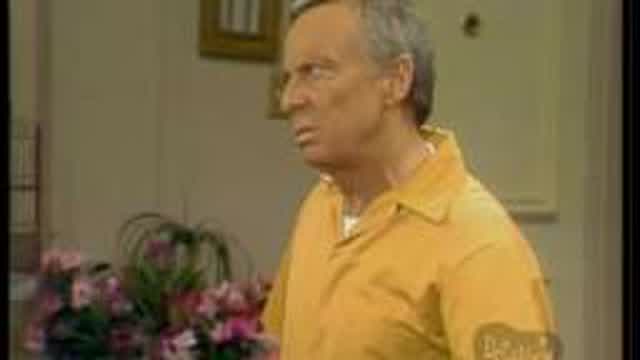 The Ropers S02E10 Helen Makes Music