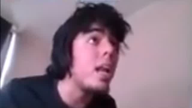 Bronce V pelea con sus papás en vivo