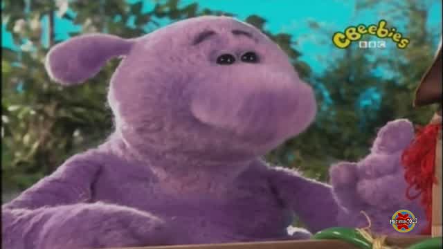 Grande y Pequeño - La Danza de la Lluvia (Español Latino) Grande y Pequeño - La Danza de la Lluvia (Español Latino)