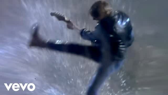 Bryan Adams - Run To You (Official Music Video)