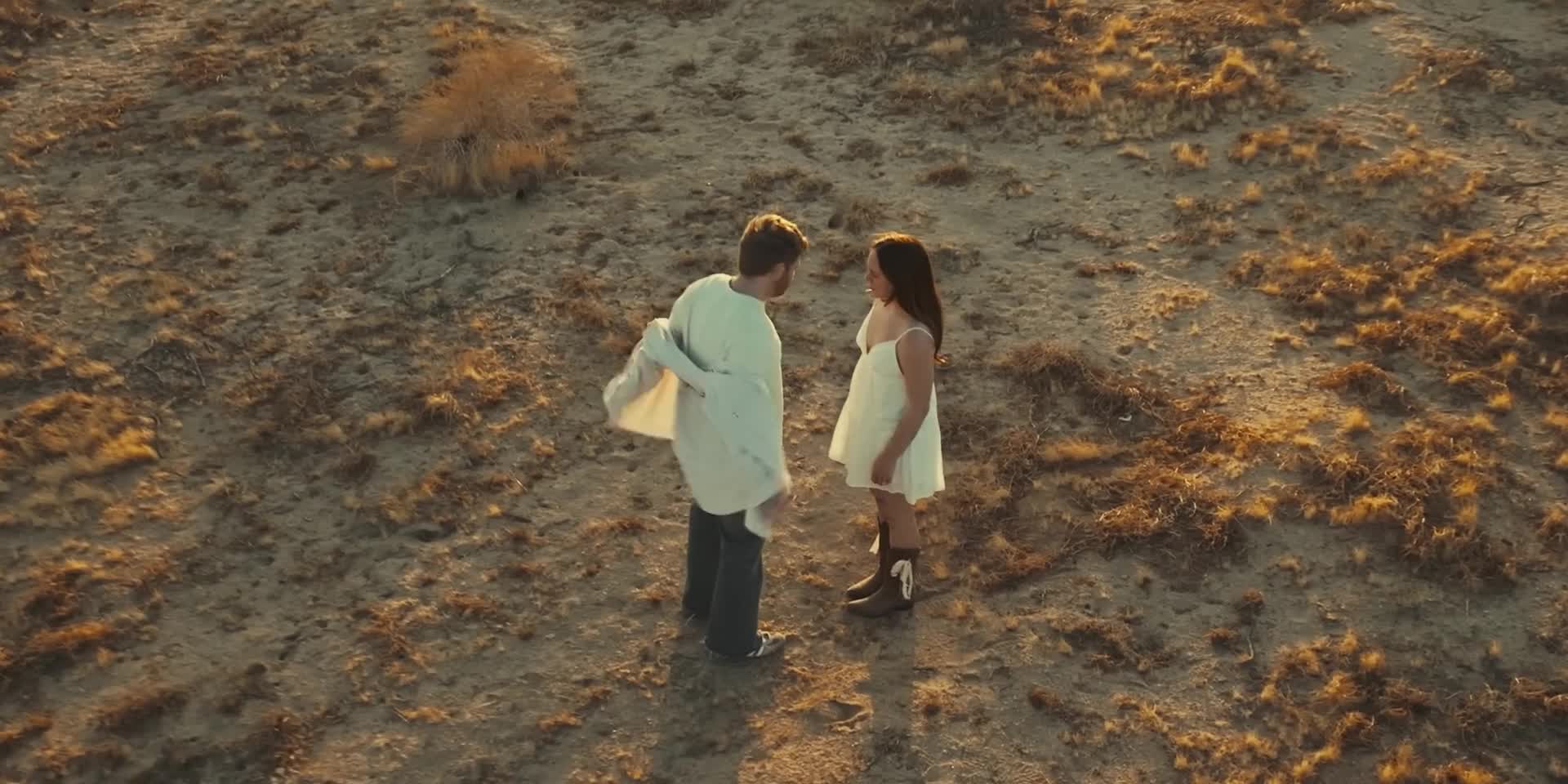 Alex Warren - Ordinary Alex Warren - Ordinary