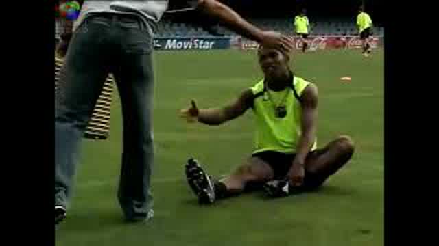 Nike - Ronaldinho Touch Of Gold