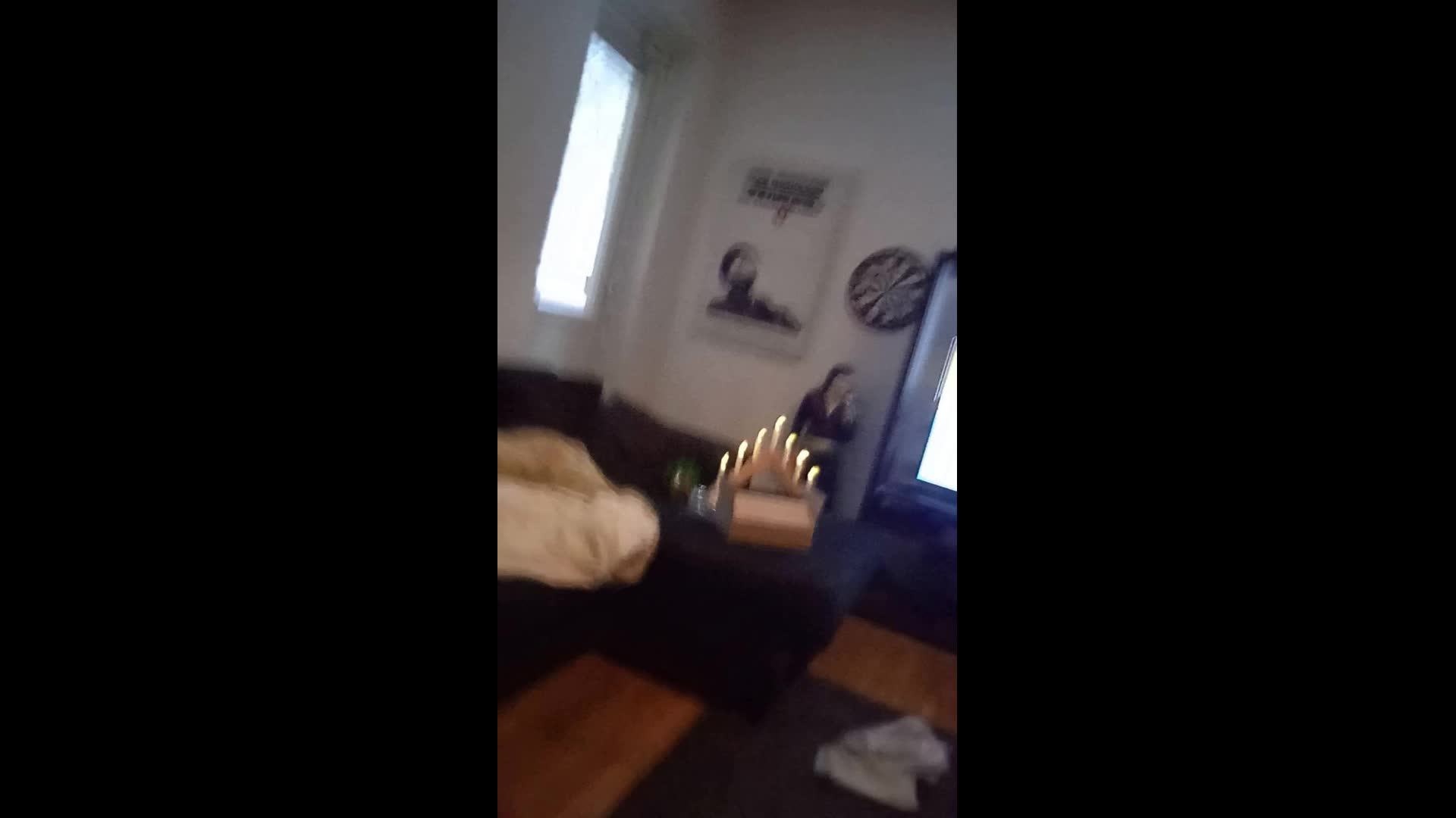 my sister likes K-pop band NewJeans