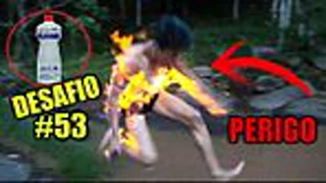 COLOCANDO FOGO NO CORPO E PULANDO NO RIO DESAFIO #53 (Reuploa)