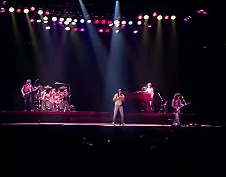 Journey - Don't Stop Believin' Journey - Don't Stop Believin'