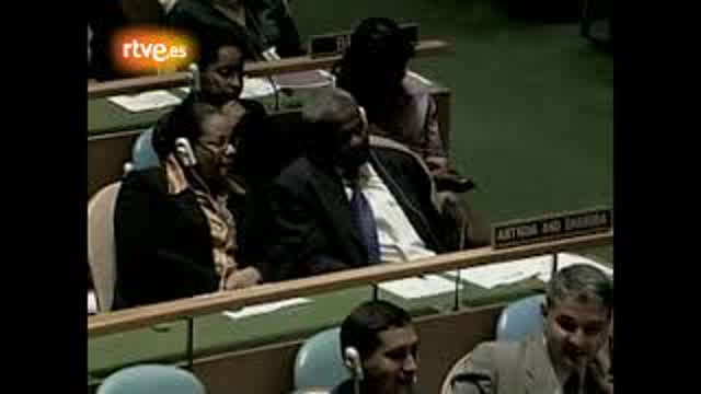 Chávez llama "diablo" a George W. Bush en la ONU