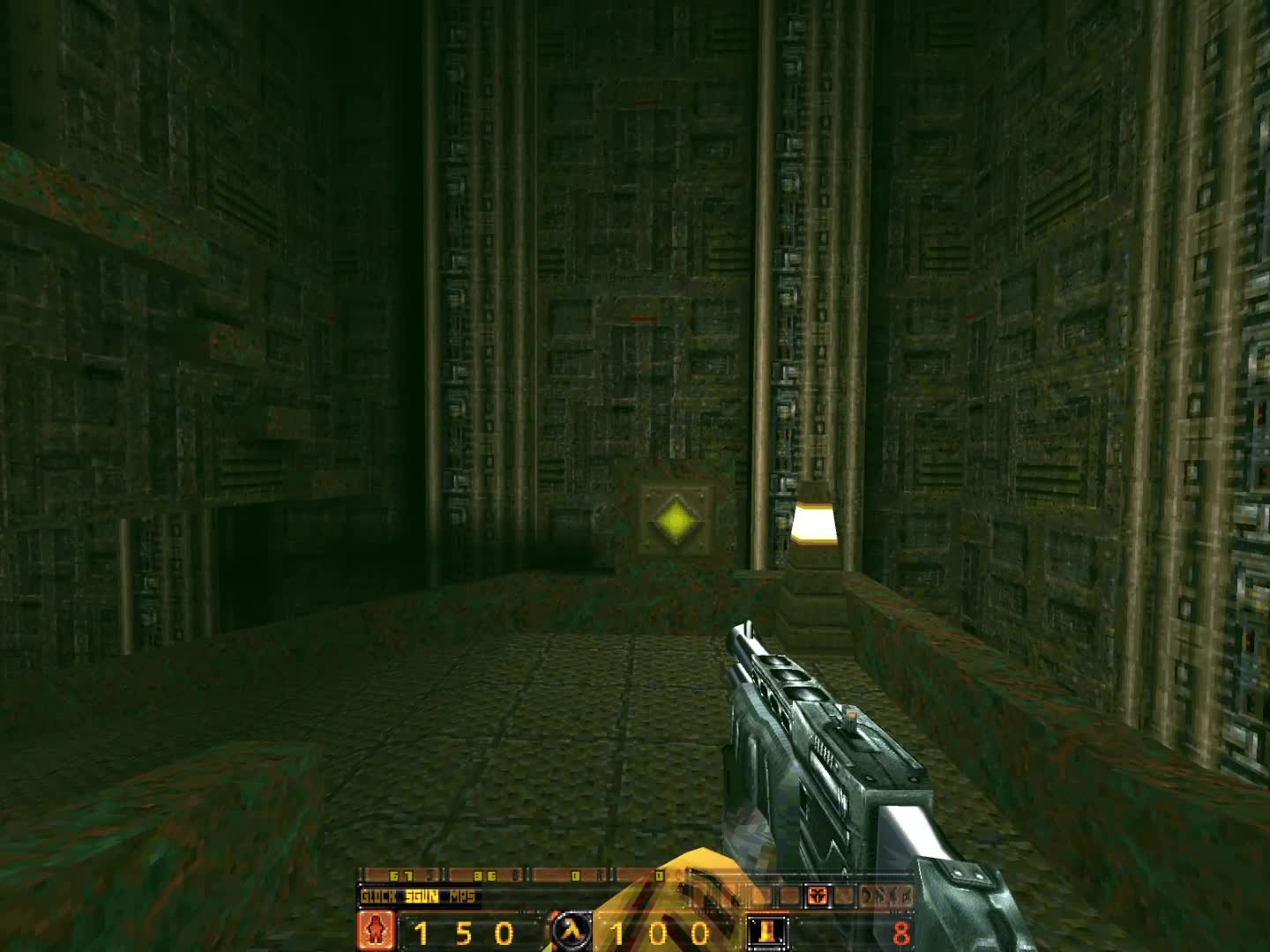 Half-Life in Quake short gameplay