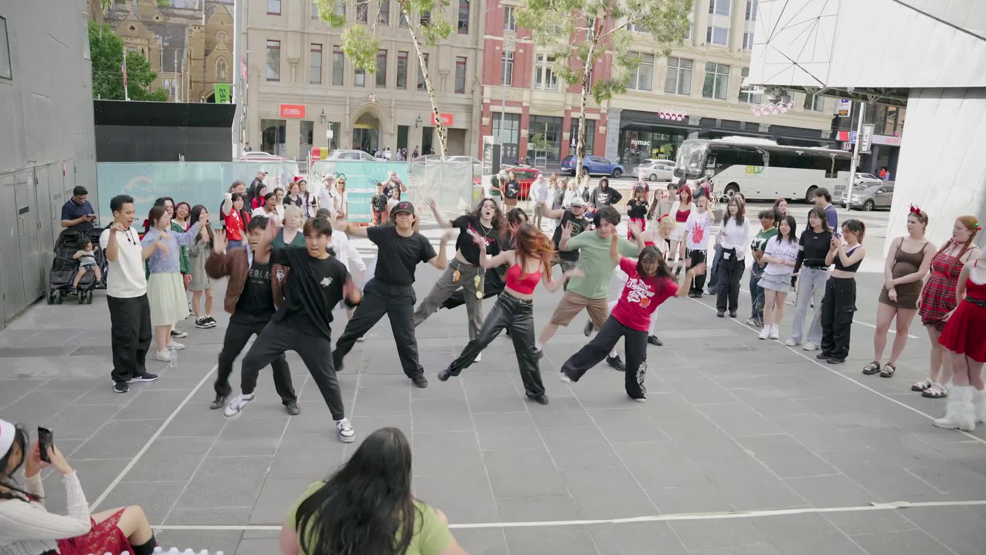 [KPOP IN PUBLIC MELBOURNE] PHOENIX X SKC CHRISTMAS COLLAB  KPOP RANDOM PLAY DANCE PART TWO_2_