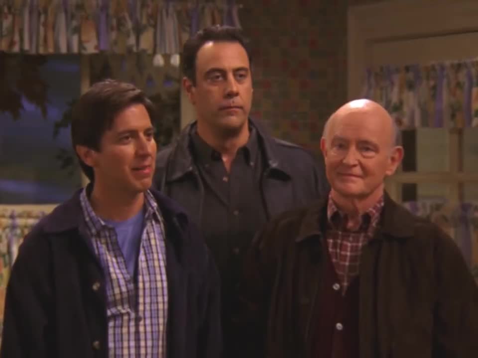 Everybody Loves Raymond S09E06 Boys' Therapy