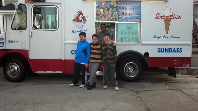 RAVEN-SYOME THROWS SAMUEL ATHERTON INTO A FUCKING ELEVATOR AND THEN HE DIES