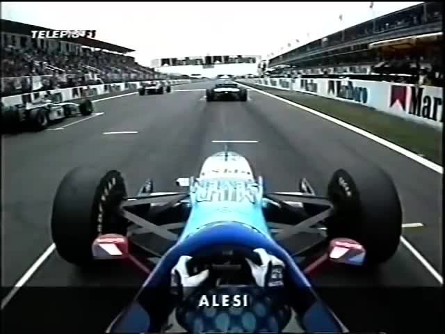 Onboard POVs at the start of the 1997 Spanish GP
