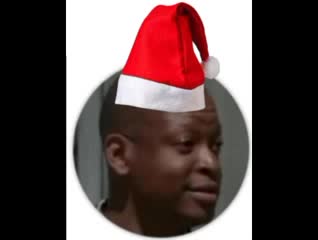 El viejo pascuero contra angelou xd