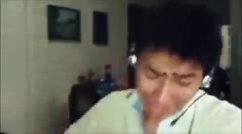 Mi reacción al ver que la porqueria de Digital Circus fue cancelada 🥳