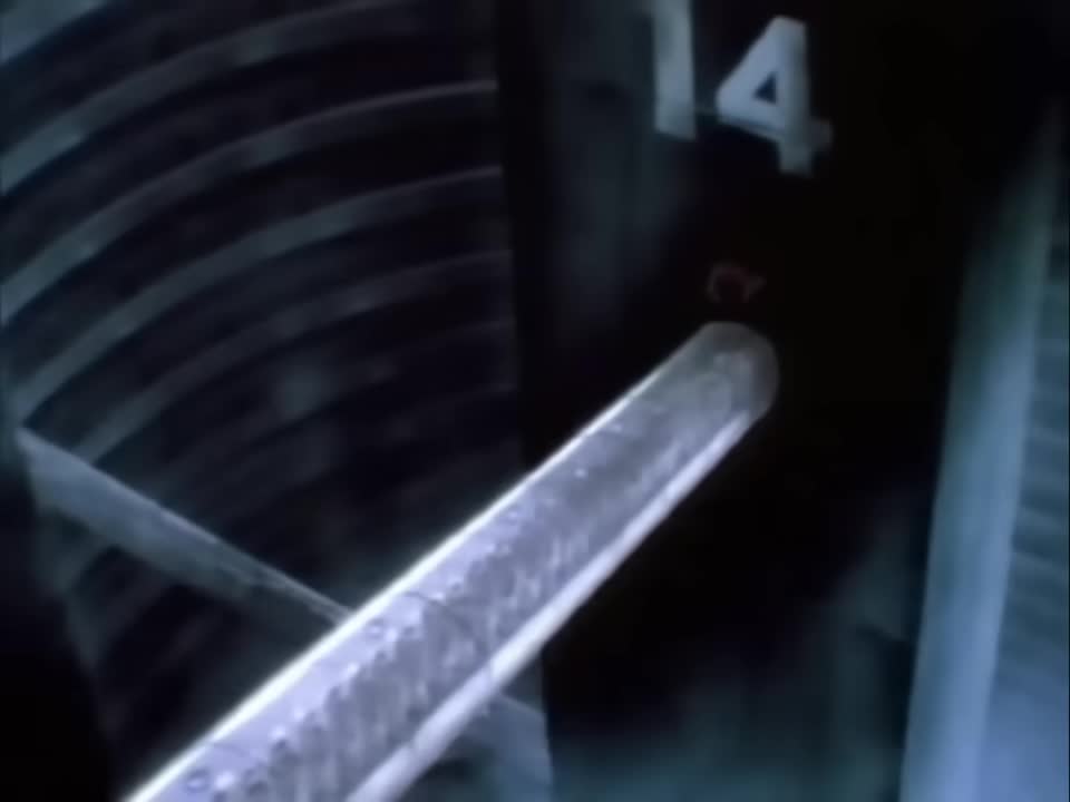 1984 Apple's Macintosh Commercial (HD)